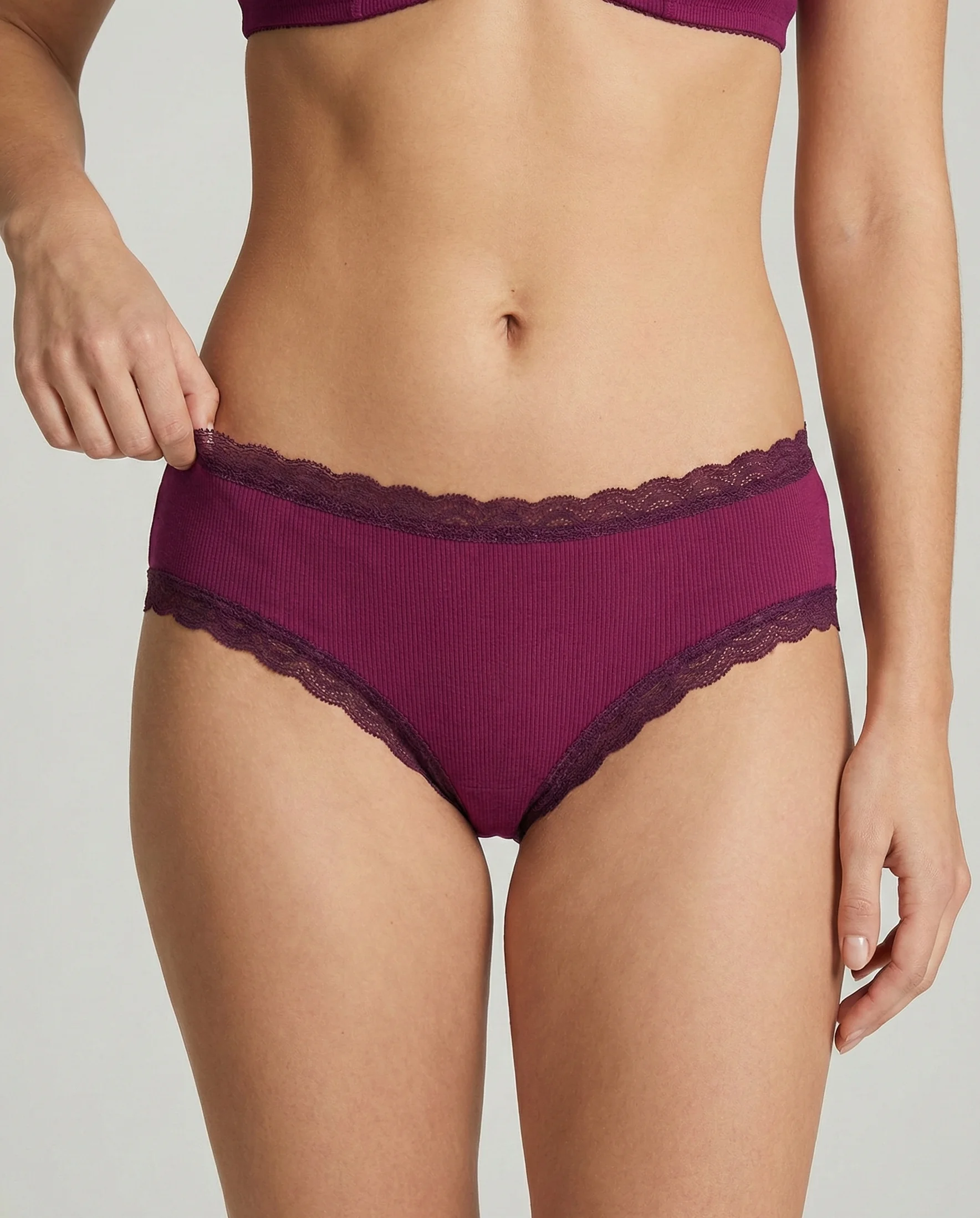 Dantelli Pamuklu Cheeky Külot